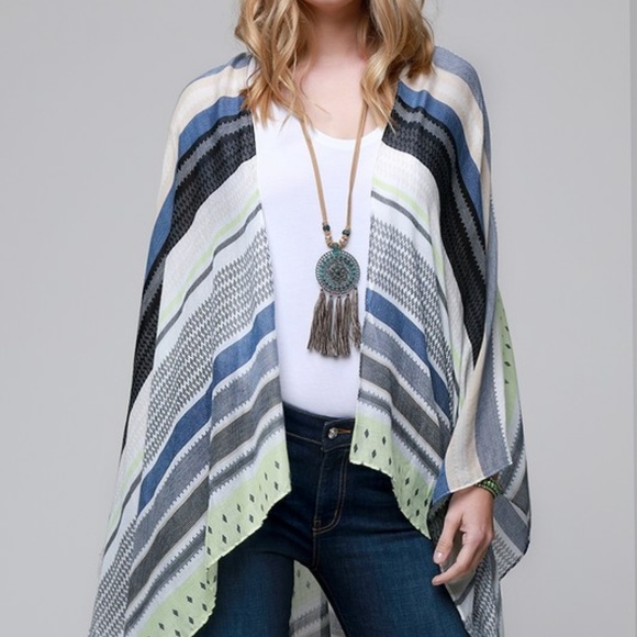 Fashion Kimonos - Picture 3 of 5